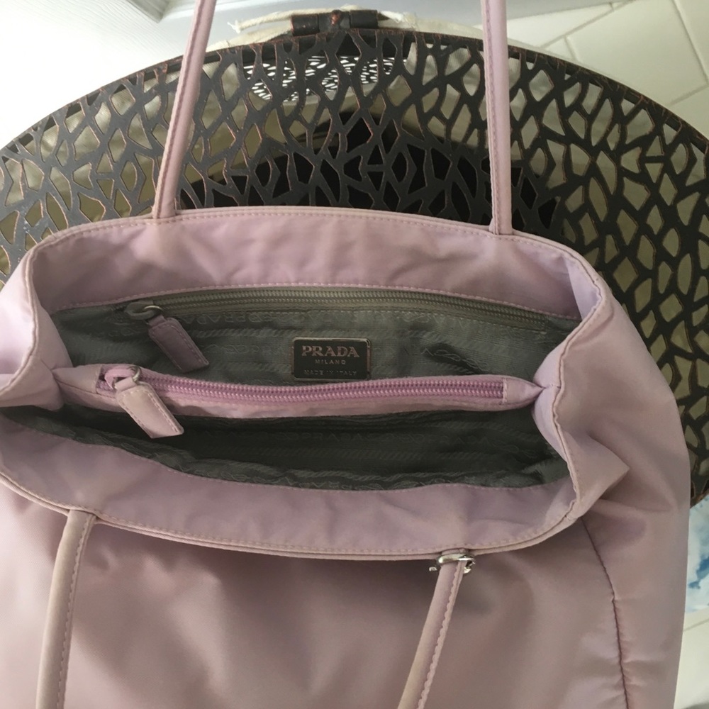 Authentic Prada handbag - Picture 5 of 5